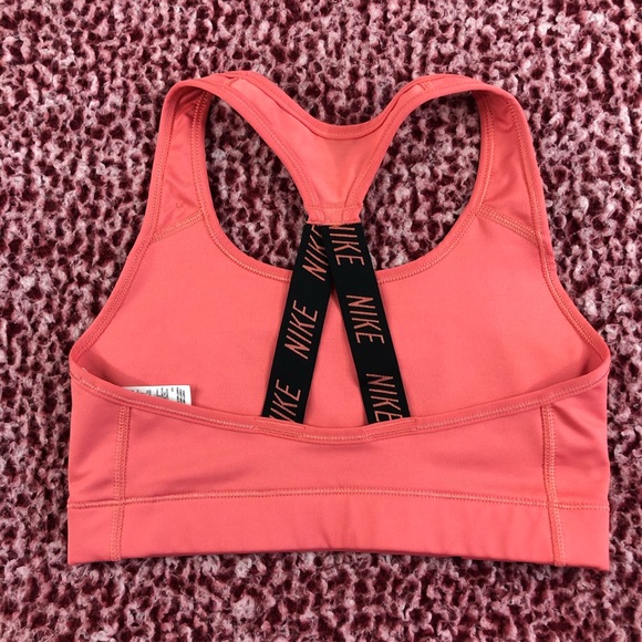 🎉✨💥 Host Pick 🎉✨💥 - Women’s Nike Sports Bra - Picture 6 of 6
